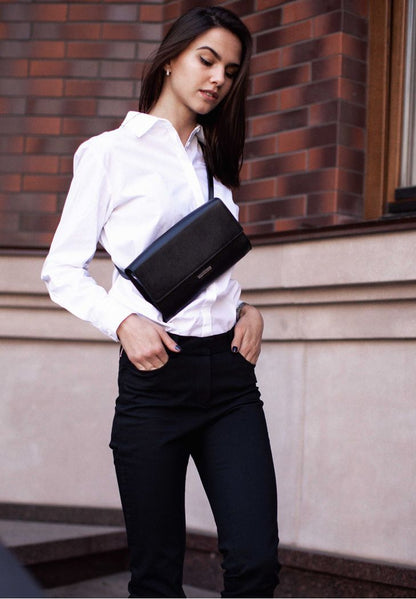 Women's leather transformer bag, black